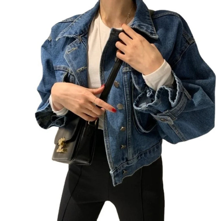 Women's Fashionable Cropped Denim Jacket Spring Autumn Turn-Down Collar Long Sleeve Oversized Loose Fit Outerwear