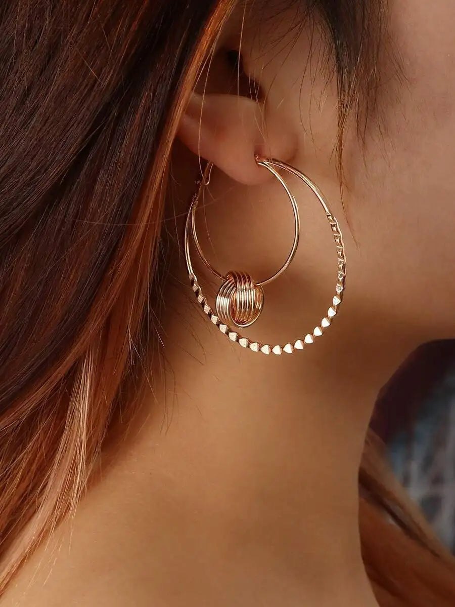 1 Pair Fashionable Minimalist Classic Exaggerated Gold Geometric Hoop Earrings For Women