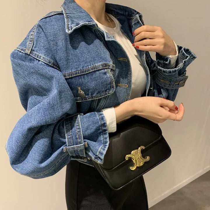 Women's Fashionable Cropped Denim Jacket Spring Autumn Turn-Down Collar Long Sleeve Oversized Loose Fit Outerwear