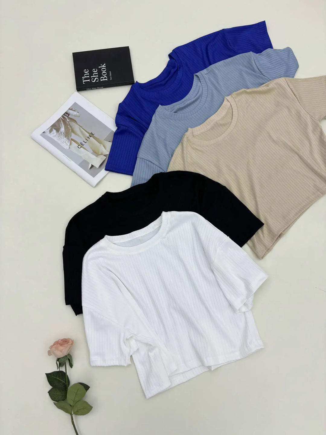 Women's Ribbed 2-Piece Loungewear Set, Crop Top & Shorts Pajama Set, Soft Sleepwear for Daily Lounge