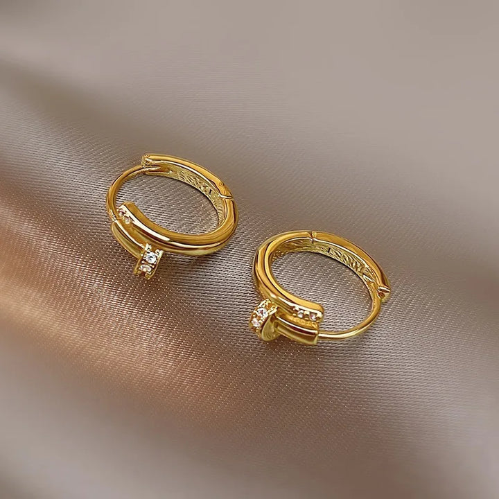 Charming Shiny Crystal Round Hoop Earring For Women Minimalist Nail Shaped Earrings Gold/Silver Trendy Jewelry
