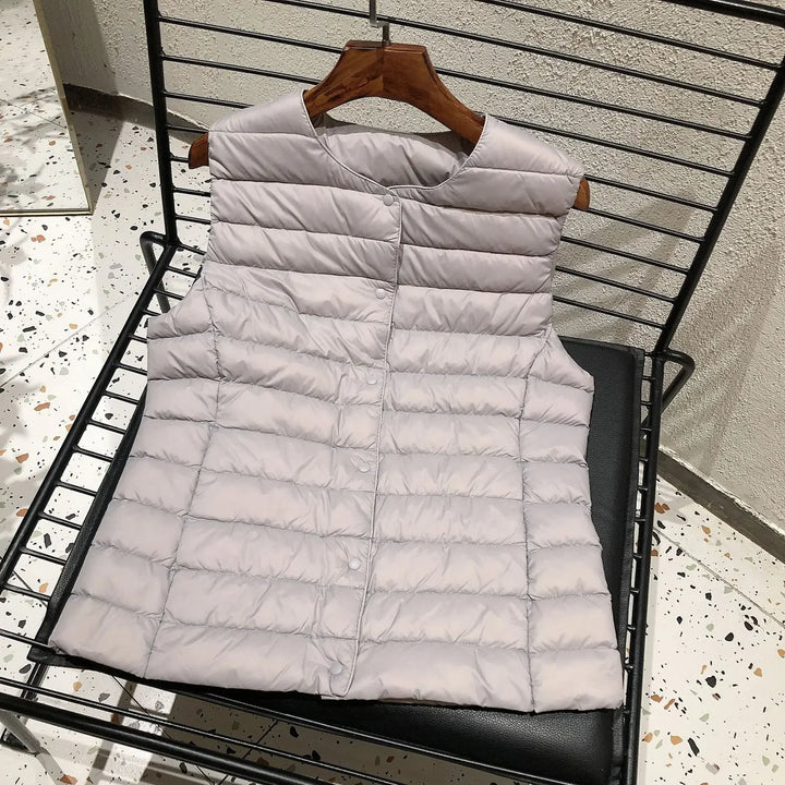 2025 New Women Sleeveless Puffer Jacket Spring Winter Female 90% White Duck Down Ultra Lightweight Packable Warm Down Liner Vest