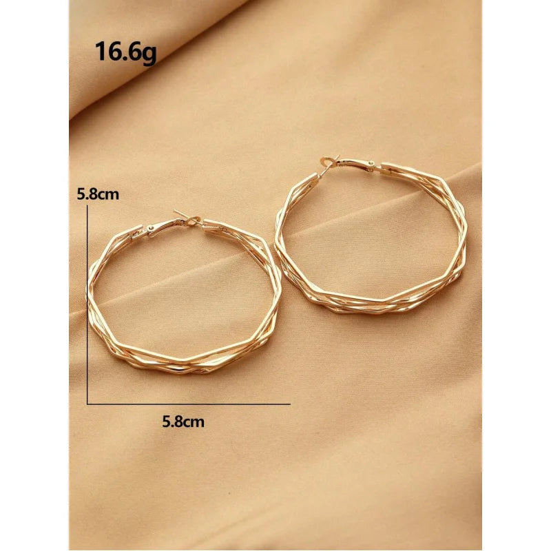 1 Pair Fashionable Minimalist Classic Exaggerated Gold Geometric Hoop Earrings For Women